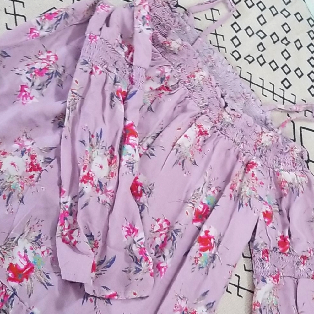 Long sleeve floral design shirt